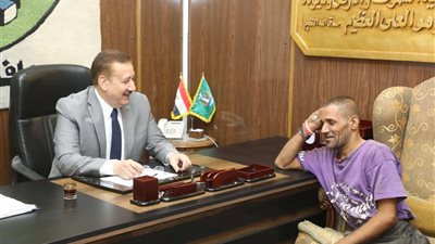 محافظ المنوفية يقرر صرف مساعدة مالية ويكلف التفتيش والمتابعة بالفحص الفوري لعدد من الشكاوى