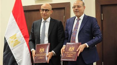وزيرا العمل والتربية والتعليم يُوقعان بروتوكول تعاون لتطوير 