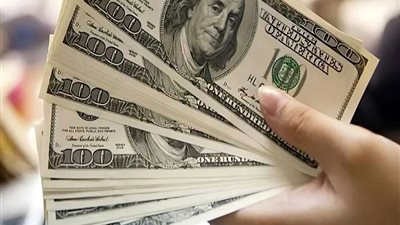 استقرار نسبي لسعر الدولار اليوم وسط تقلبات طفيفة.. تفاصيل أسعار الصرف في مختلف البنوك
