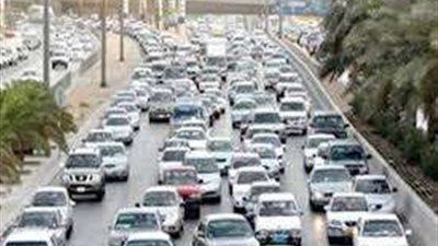 النشرة المروية.. تباطؤ حركة سير السيارات في القاهرة والجيزة