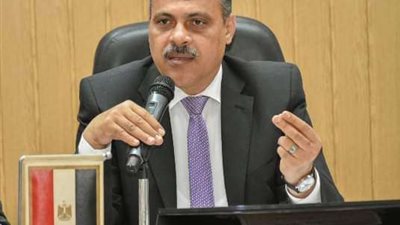 حملات  تموينية في منيا القمح تضبط 7.5 طن من المواد الغذائية غير الصالحة