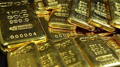 خفض أسعار الفائدة الفيدرالية.. يدفع أسعار الذهب بمصر إلى قمم جديدة