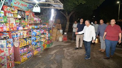 محافظ أسيوط يوجه خلال جولة ميدانية بإزالة الإشغالات بميدان أسماء الله الحسنى