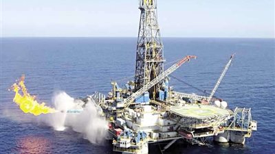 الحكومة تسدد 1.2 مليار دولار كدفعة جديدة من متأخرات شركات البترول