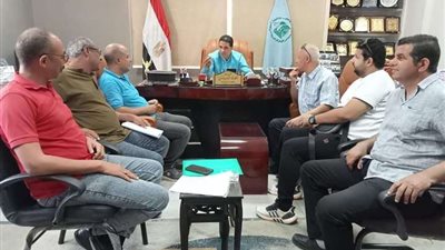وكيل رياضة أسيوط يلتقى أعضاء لجنة الإستثمار لتوفير موارد ذاتية للهيئات الشبابية