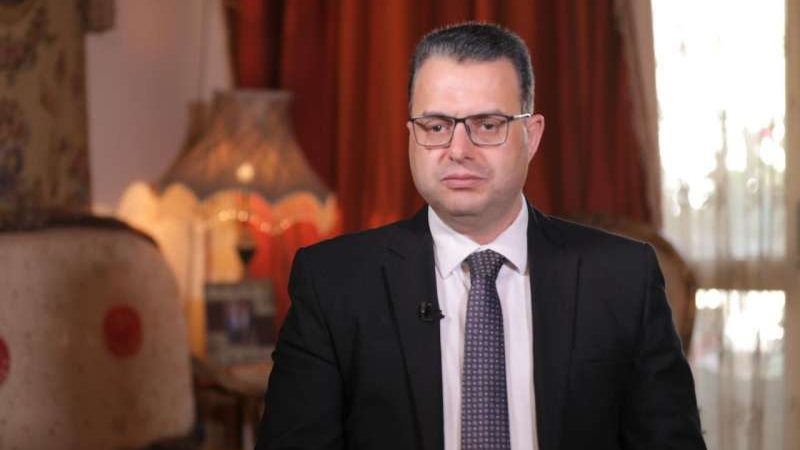 الدكتور أحمد خطاب
