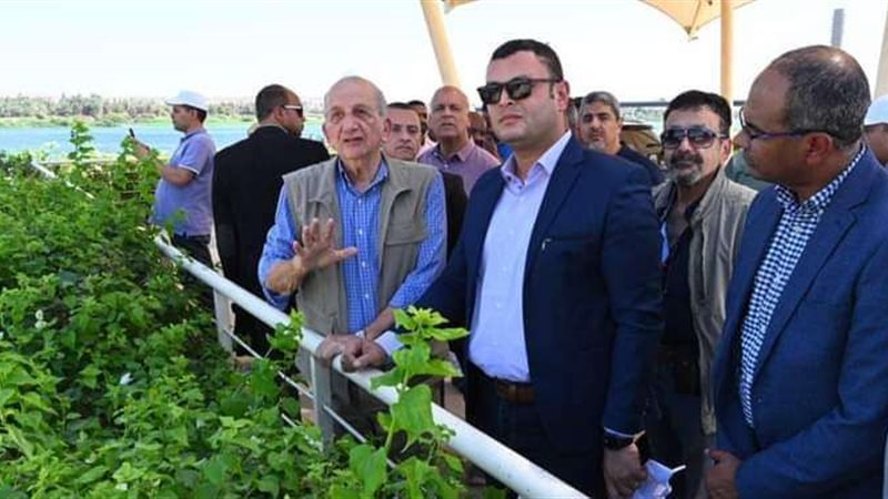 وزير الإسكان من أسوان
