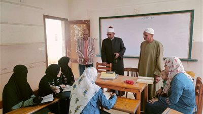 مدير الجامع الأزهر يتابع سير الدراسة بفروع الرواق الأزهري في القليوبية
