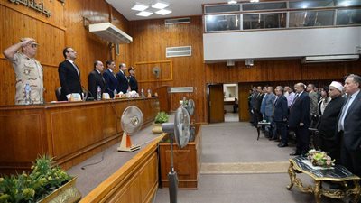 محافظ أسيوط: نهر النيل خط أحمر وإجراءات رادعة ضد الكافتيريات المخالفة