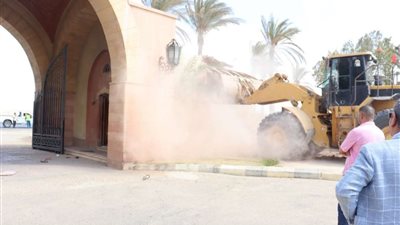 تنفيذ 9 قرارات إزالة لمخالفات بناء بقطع أراضٍ بتوسعات مدينة الشيخ زايد