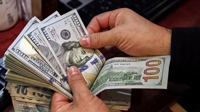 الأخضر بكام .. أسعار الدولار مقابل الجنيه في بداية تعاملات اليوم السبت