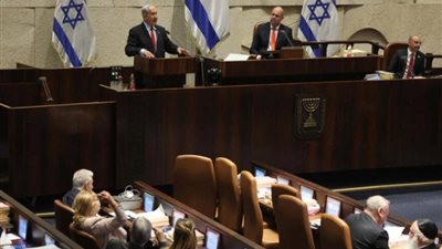 الكنيست الإسرائيلي ينكّس الأعلام في الذكرى الأولى لطوفان الأقصى