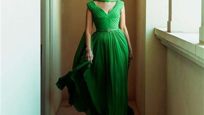 بإطلالة جذابة .. يسرا تواصل تألقها في المهرجانات العالمية العربية