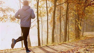 عودة الخريف.. فوائد صحية وتحديات نفسية مع تغير الفصول