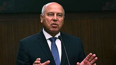 كامل الوزير: أي مستثمر جاد في الحصول على أراض صناعية هياخد