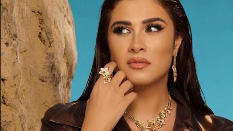 ياسمين عبدالعزيز