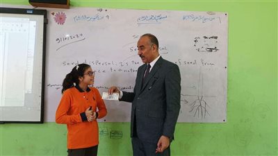 مدير تعليم المنوفية يشارك طلاب المدارس احتفالات نصر أكتوبر