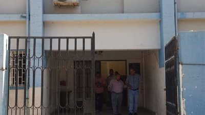 مدير الطب العلاجي بصحة أسيوط يتفقد مركز منقباد المتميز لخدمات الأم والطفل