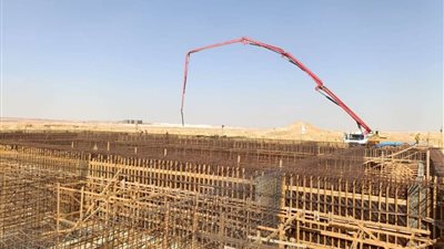 رئيس جهاز العاصمة الادارية يتفقد مشروع خزانات ورافع الري بمنطقة R8