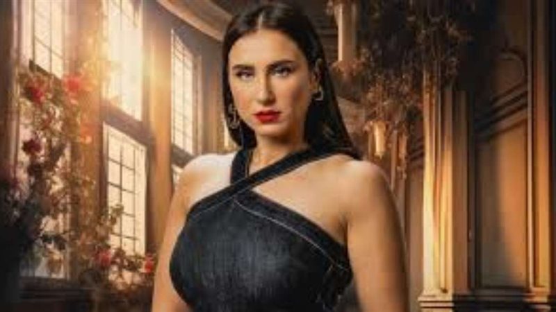 الفنانة هالة السعيد