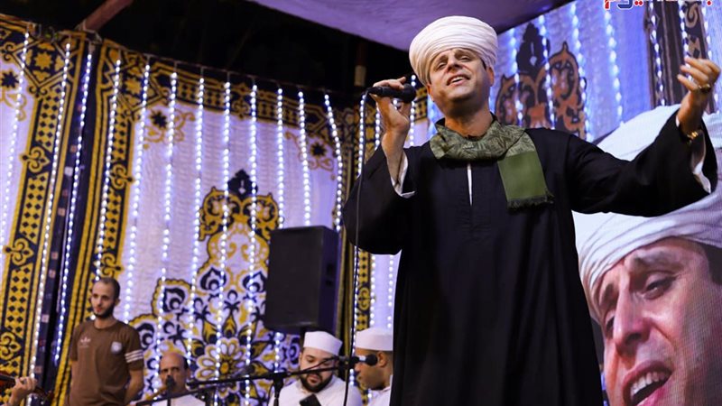 حفل المنشد محمود