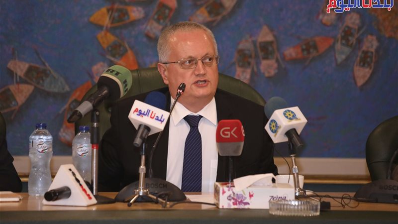 مؤتمر السفير الروسي