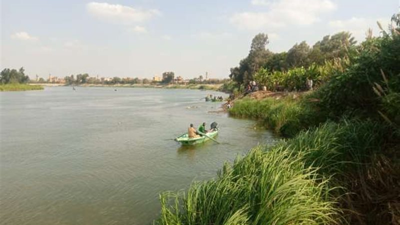قفز شاب فى نهر النيل