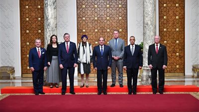 الرئيس السيسي يستقبل وفدًا من مجلس النواب الأمريكي من الحزبين الجمهوري والديمقراطي
