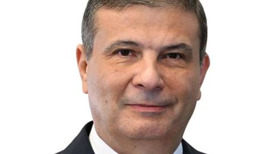 وزير الزراعة:انخفاض أسعار الكتاكيت 40% بعد فتح الاستيراد