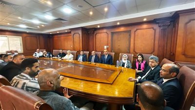 ورش عمل لتعريف مجتمع الأعمال في دمياط بمبادئ وأساسيات الاستثمار في البورصة