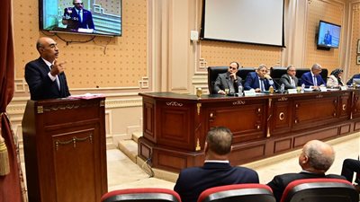 النائب إيهاب منصور يطالب بتسريع صرف تعويضات نزع الملكية ودعم هيئة المساحة