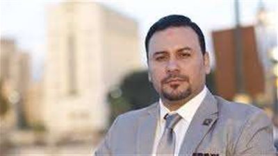 محامي يتقدم ببلاغ ضد منى فاروق بسبب التحريض على الفسق والفجور |خاص