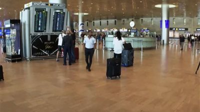 الإسعاف الإسرائيلي: إصابات نتيجة التدافع نحو الملاجئ بعد هجمات صاروخية على وسط إسرائيل.