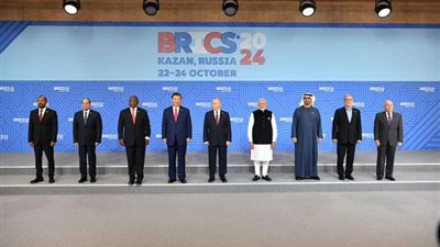 السيسي يشارك في اليوم الختامي لقمة 