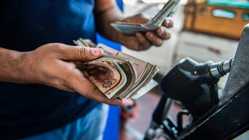 وسط ترقب ملايين المصريين..