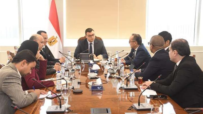 وزير الاسكان