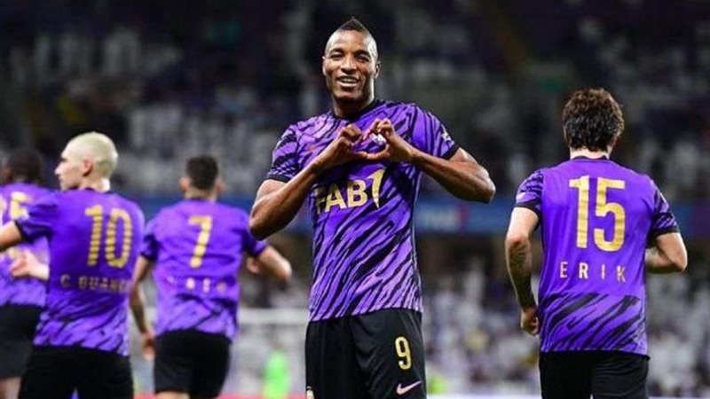 العين الاماراتي
