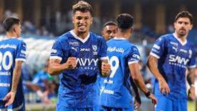 الهلال يُحكم قبضته على صدارة الدوري السعودي بهدفين أمام التعاون