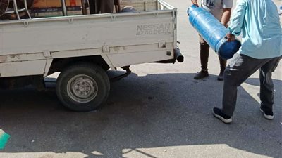 حملة مكبرة بشوارع مدينة ديروط لإزالة الإشغالات وإعادة الانضباط بأسيوط