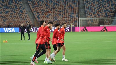 الأهلي والعين.. قمة عربية ساخنة على ستاد القاهرة