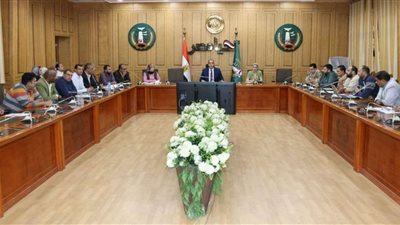 تعرف على نسب تنفيذ وموقف تسليم مشروعات المبادرة الرئاسية حياة كريمة بالمنوفية