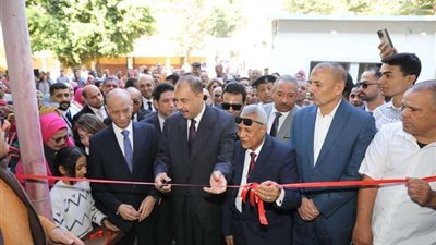 افتتاح مستشفى 