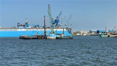 هيئة قناة السويس توضح موقفها من عبور السفن الحربية