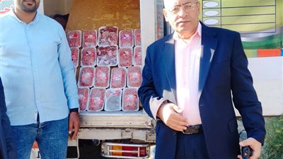 وكيل زراعة البحيرة يتفقد منافذ بيع اللحوم الطازجة والمجمدة