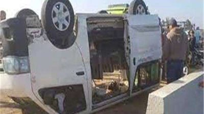 مأساة على طريق 6 أكتوبر..إصابة 8 طلاب في حادث انقلاب ميكروباص