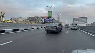 سيولة مرورية بحركة سير السيارات في أغلب شوارع القاهرة والجيزة