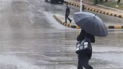 طقس متقلب وممطرة على السواحل الشمالية.. تفاصيل عن درجات الحرارة
