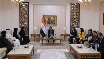 رئيس الوزراء يبحث التعاون المشترك مع وزيرة التنمية الاجتماعية القطرية