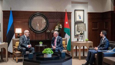 الملك الأردني يدعو المجتمع الدولي لرفض منع إسرائيل لأنشطة 