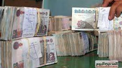 حساب العائد على شهادات ادخار البنك الأهلي: كيفية استثمار 200 ألف جنيه بطرق بسيطة